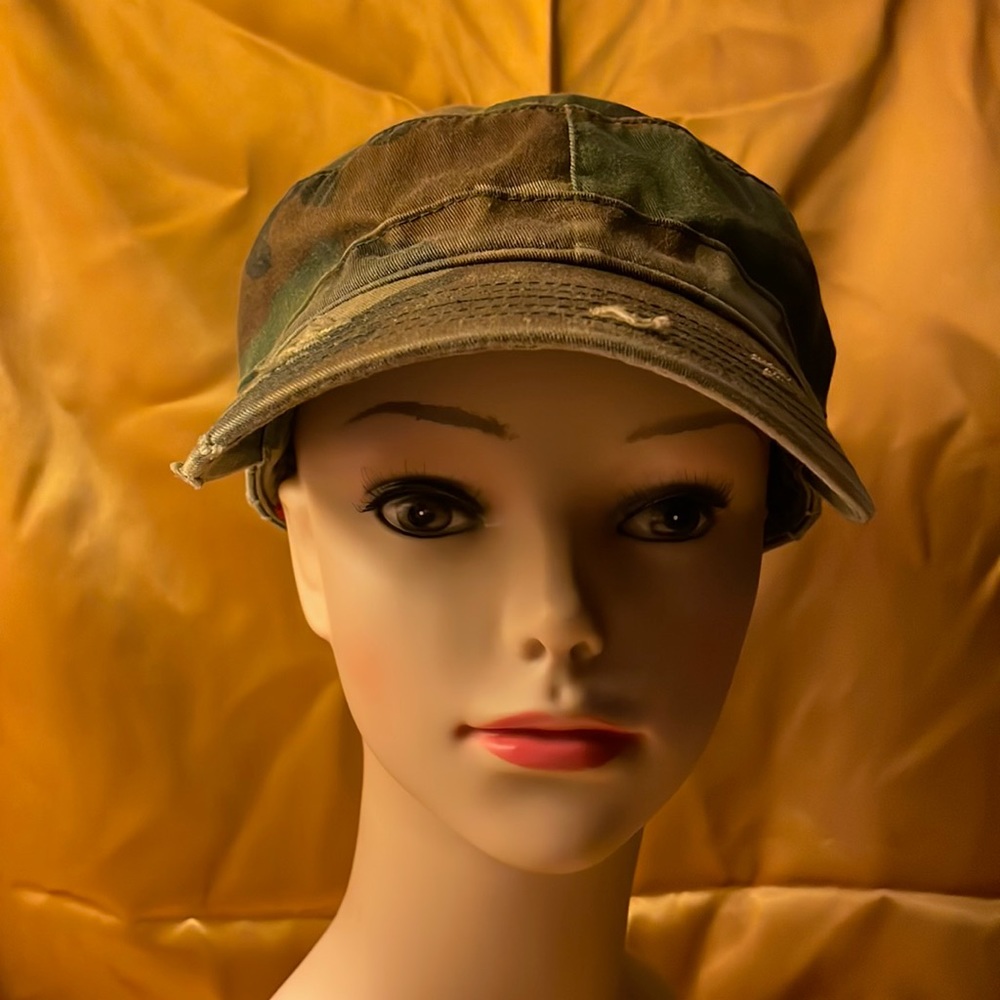 Distressed camo cap unisex adjustable